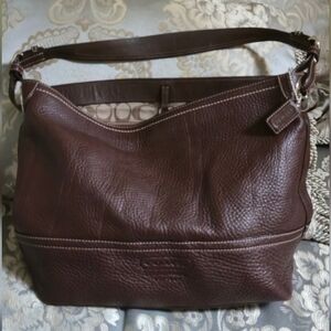 Coach Soho Hobo shoulder bag in brown maple pebbled leather silver hardware
